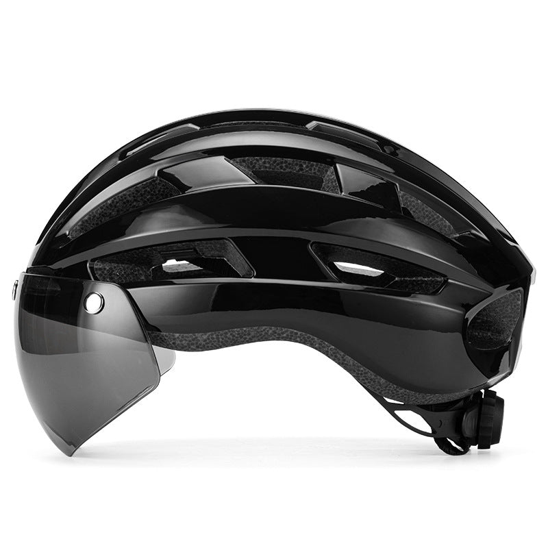 Casco con pantalla magnética